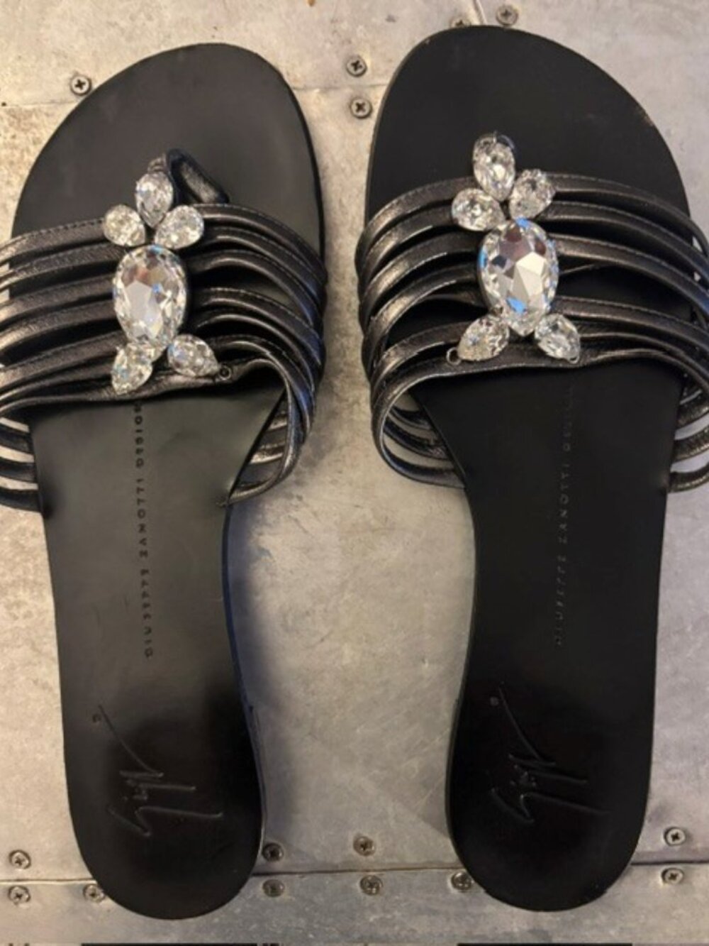 GIUSEPPE ZANOTTI JEWELED FLATS SIZE 7
